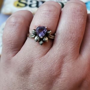 Silver and amethyst ring 7